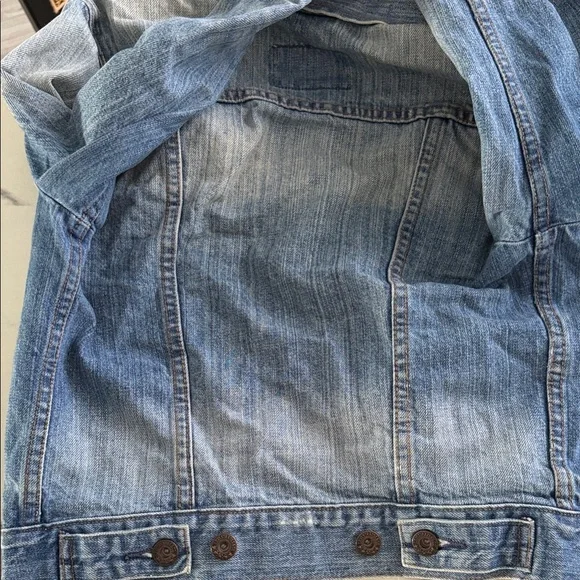 Great Condition Levi's Blue Denim Jacket - Picture 4 of 4